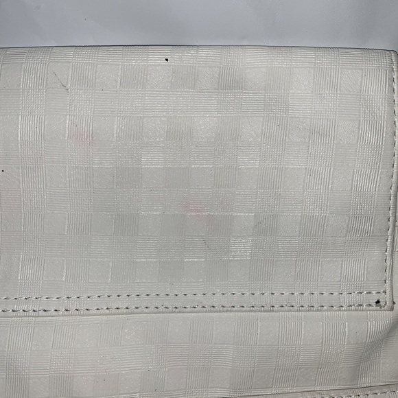 Miche Chelsey White Shell with top flap Fits Prima base bag - Picture 3 of 7